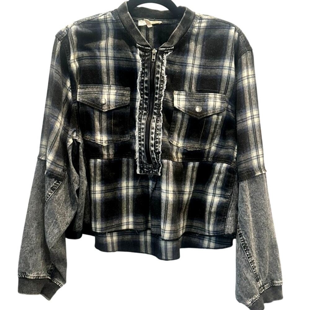 Promesa – Textured Knit Patchwork Shacket – Cream… - image 1